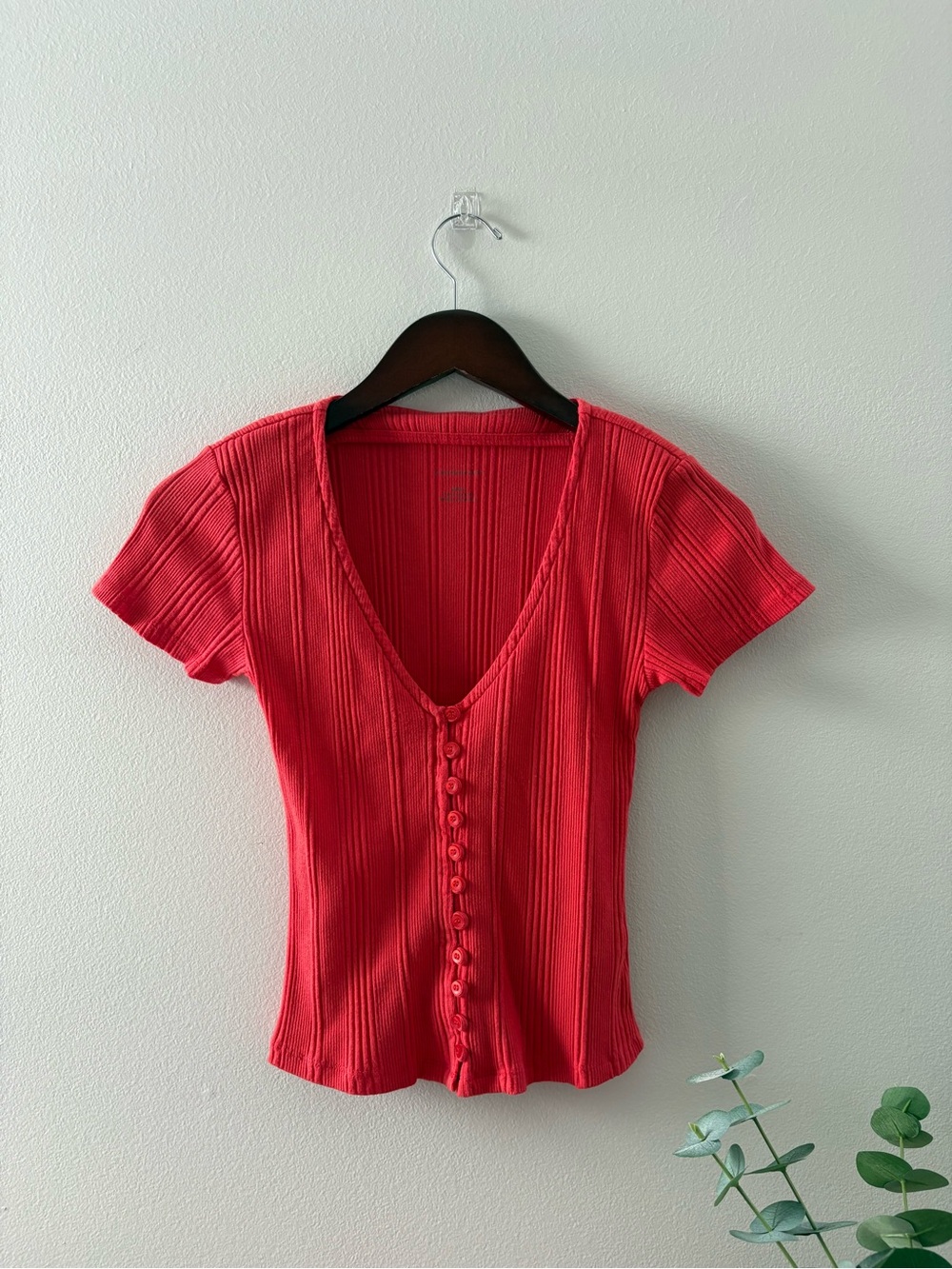 Anthropology V-Neck Button-Front Ribbed Top -  Red